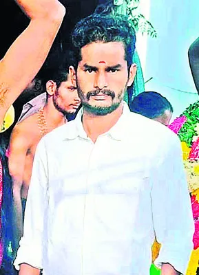 ఆర్టీసీ బస్సు ఢీకొని వ్యక్తి మృతి 
