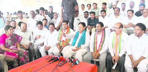 ముఖ్యమంత్రి పర్యటన విజయవంతం చేయాలి