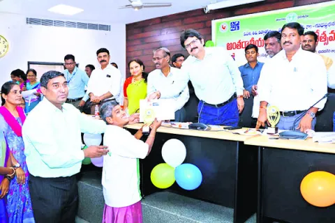 వైకల్యం శరీరానికే.. మనసుకు కాదు