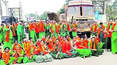 వేస్ట్‌ రాళ్లకు కూడా మైనింగ్‌ సెస్సు చెల్లించాలా! 
