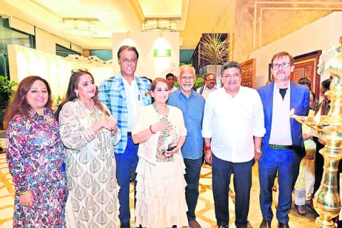 మద్రాసు ఆర్ట్‌ ఉత్సవానికి శ్రీకారం