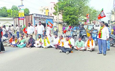 సీఎం వ్యాఖ్యలు అభ్యంతరకరం 