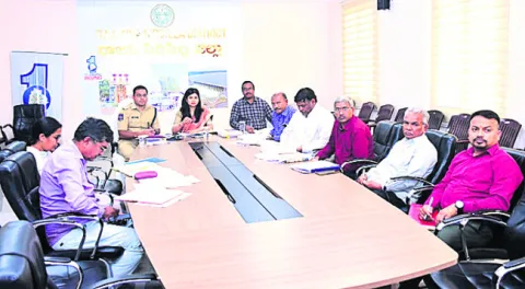 ఆత్మస్థైర్యంతో ముందుకెళ్లాలి