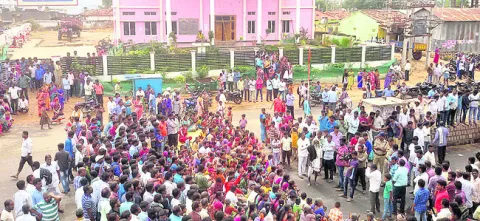 మేజర్‌ పంచాయతీపైనే నజర్‌