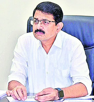 స్క్రబ్‌ టైఫస్‌పై అప్రమత్తతే ప్రధానం 