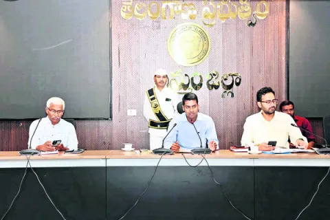 అటవీ భూముల ఆక్రమణను కట్టడి చేయాలి