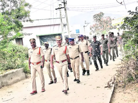 శాంతిభద్రతల పరిరక్షణకే ప్లాగ్‌మార్చ్‌ 