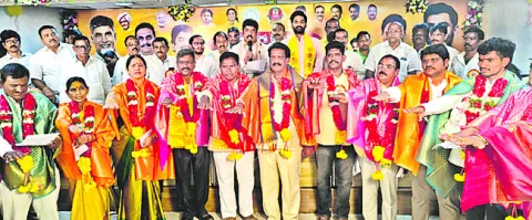 ఏపీ నాగవంశం కార్పొరేషన్‌ చైర్మన్‌, డైరెక్టర్లు బాధ్యతల 