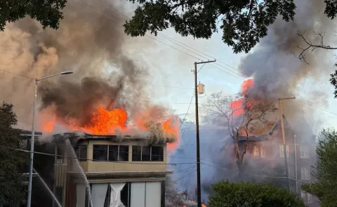 Fire accident in America.. Telugu students die