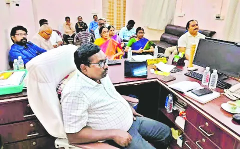 స్క్రబ్‌ టైఫస్‌ జ్వరాలకు ఆందోళన పడొద్దు