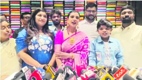 నా కులాన్నే మార్చేశారు.. 