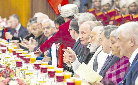 India President Murmu Hosts Special Dinner for Vladimir Putin