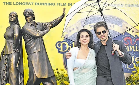 SRK and Kajol mark 30 years of DDLJ with bronze statue unveiling in London