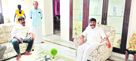 హామీకి టీడీపీ కట్టుబడాలి