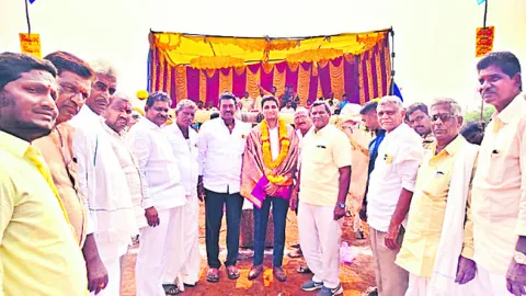 ఉత్సాహంగా ఎద్దుల బండ లాగుడు పోటీలు 