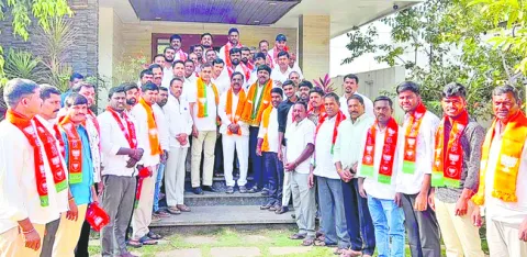 గ్రామస్థాయిలో బలోపేతం 
