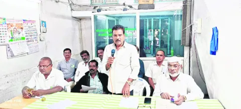 ఖమ్మంలో ఉమ్మడి జిల్లా డ్రైవర్ల సంఘం సమావేశం 