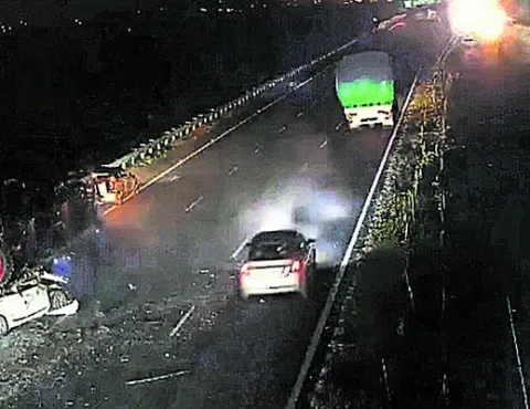 ఘోర రోడ్డు ప్రమాదానికి కారణమైన కారు గుర్తింపు 