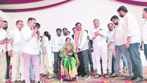 అంతటా మనోళ్లే గెలవాలి