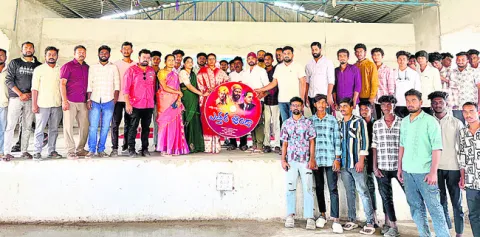 ప్రభుత్వ అరాచకానికి బీసీ బిడ్డ బలి