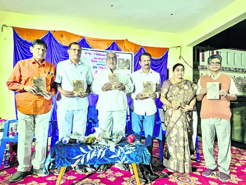 కవి అంటే భ్రష్టయోగి