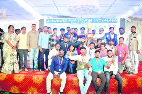 ‘నవోదయ’లో ముగిసిన సమ్మేళనం
