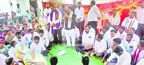 కాంగ్రెస్‌ మద్దతుదారులను గెలిపించండి 