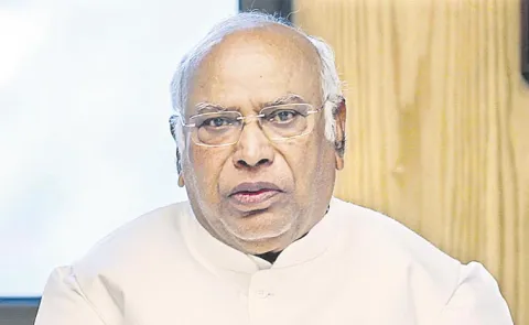 Mallikarjun Kharge open letter to CM Revanth: Telangana