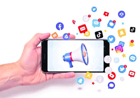 సోషల్‌ మీడియా ప్రచార వేదిక