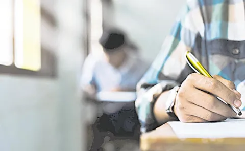 Ap Education Dept Extended SSC Class 10 public examination fee deadline