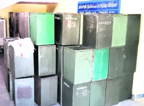 తొలిదశ ప్రచారం నేడు ఆఖరు