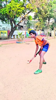 రాష్ట్ర స్థాయి హాకీ పోటీలకు కౌశిక్‌ 