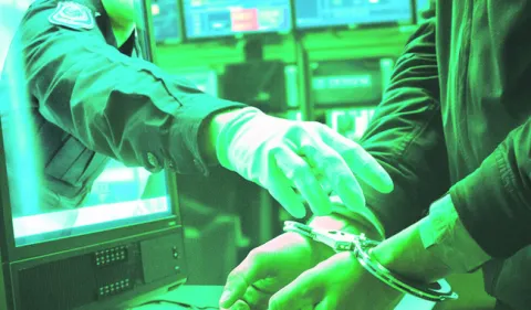 మైసూరులో వైద్యుని డిజిటల్‌ అరెస్టు 