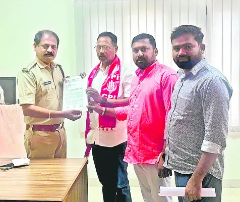 ఓవర్‌ లోడింగ్‌పై చర్యలు తీసుకోండి
