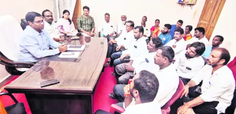 ఖర్చు లెక్క పక్కాగా చూపాలి 