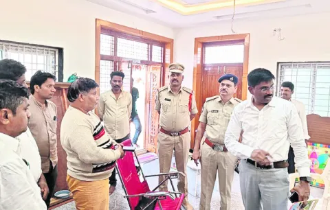 కల్వకుర్తిలో భారీ చోరీ 