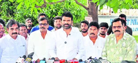 బొబ్బలపై రౌడీషీట్‌ను తొలగించాలి 