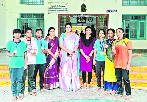 భారత్‌ జట్టులో ఆంధ్రా క్రీడాకారులు 