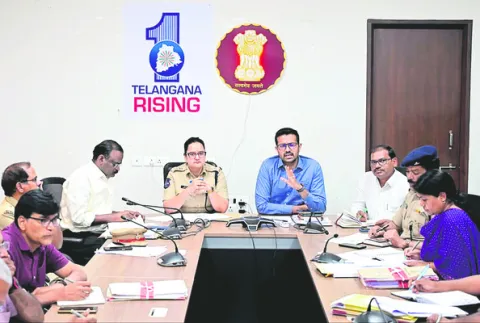 పోలింగ్‌కు సిద్ధం కండి