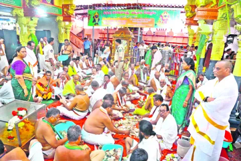 కనకమహాలక్ష్మి హుండీ ఆదాయం రూ.67.78 లక్షలు 