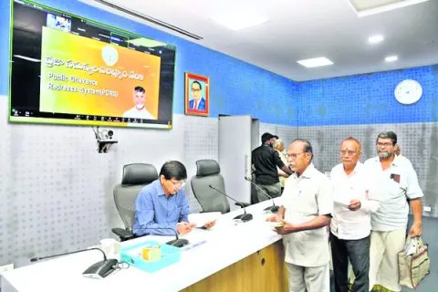 జీవీఎంసీ పీజీఆర్‌ఎస్‌కు 86 వినతులు 