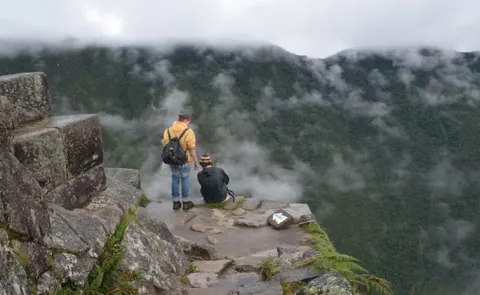 Tourist Falls Off 130 Foot Cliff While Taking Selfie lucklly Survives