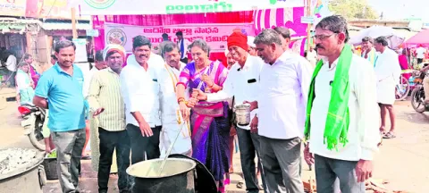 ఆదోని ప్రజల ఉసురు టీడీపీకి తప్పదు 