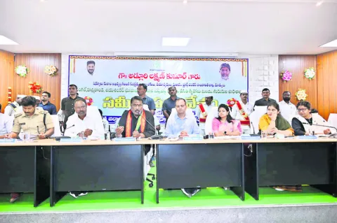 సంక్షేమం, విద్యపై ప్రత్యేక శ్రద్ధ