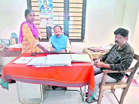 గ్రంథాలయాల అభివృద్ధికి సహకారం అవసరం 