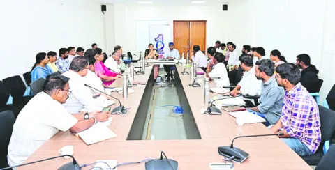 సాగు నీరు విడుదల చేయలేం