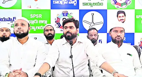 స్కూల్‌ నిర్మాణంపై బ్లూ ప్రింట్‌ ఎక్కడ? 