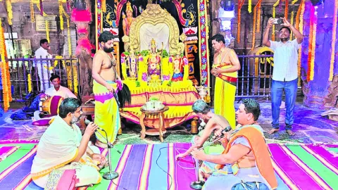 ఒంటిమిట్టలో శాస్త్రోక్తంగా అధ్యయనోత్సవాలు 