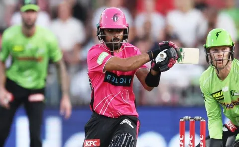 Babar Azam registers his second fifty of the BBL, marking the milestone on New Year’s Day against the Melbourne Renegades5