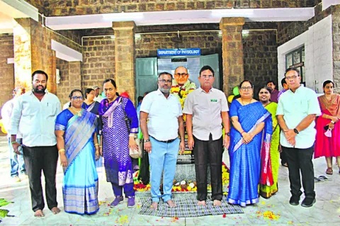 వైద్య కళాశాలలో ఫిజియాలజీ ఆధునికీకరణ 